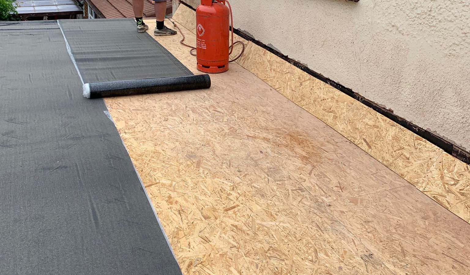 flat roofing fitters